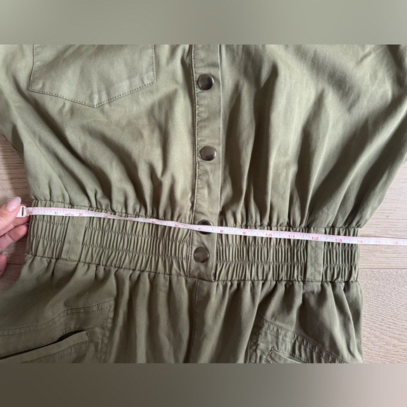 PISTOLA
DANI LIGHTWEIGHT DOLMAN JUMPSUIT -
LODEN GREEN. SIZE M - Picture 14 of 14